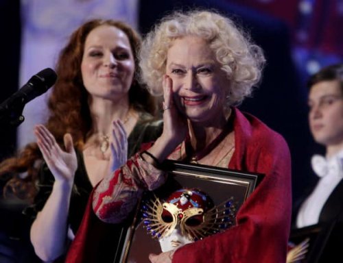 Светлана Немоляева стала лауреатом «Золотой Маски»