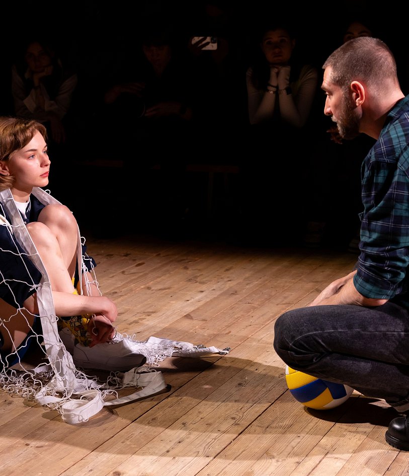 Восьмиклассница