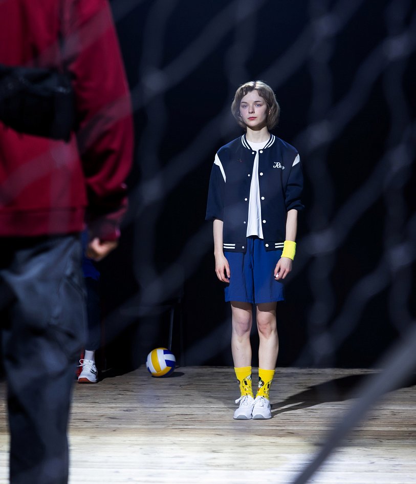 Восьмиклассница