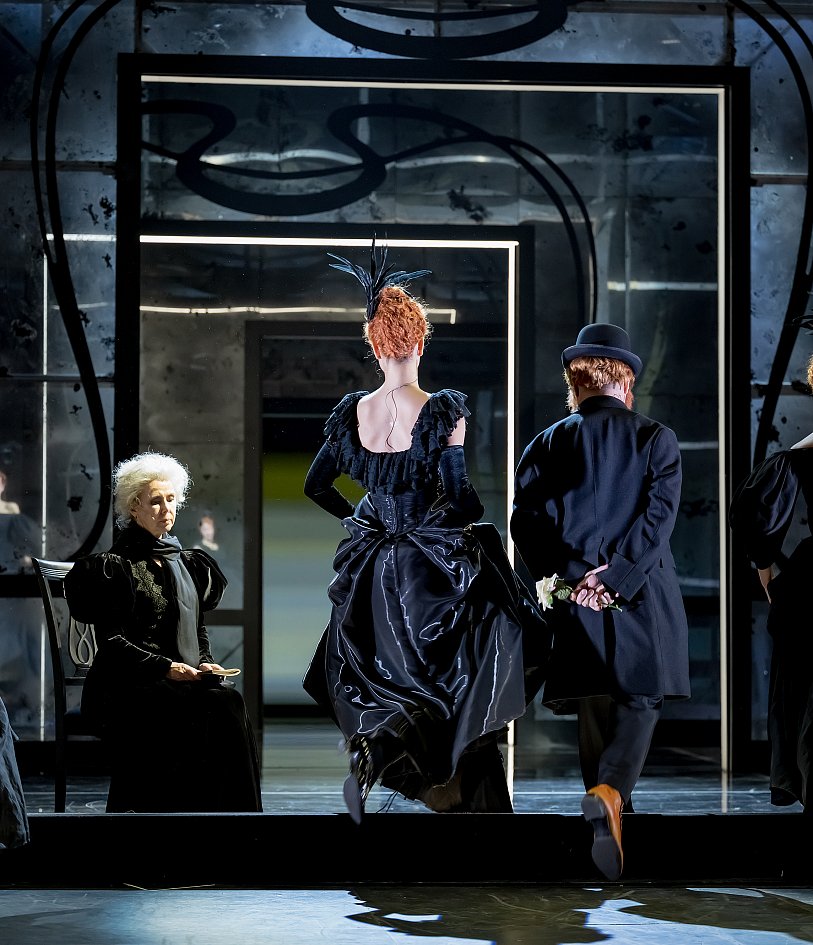 Скучная история